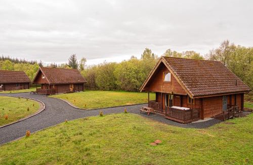 Balfron Cabin | Lodge 2