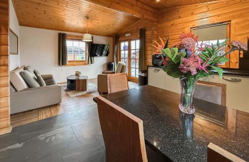 Bishopton Apartment | Lodge 4 - Uk51264