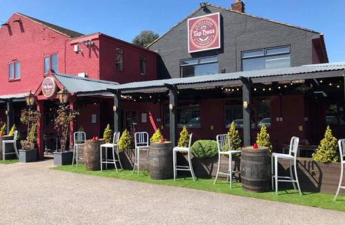 Mansfield Hotel | Lodge at Tap Haus