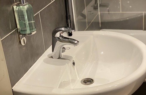 Mansfield Hotel | Lodge at Tap Haus