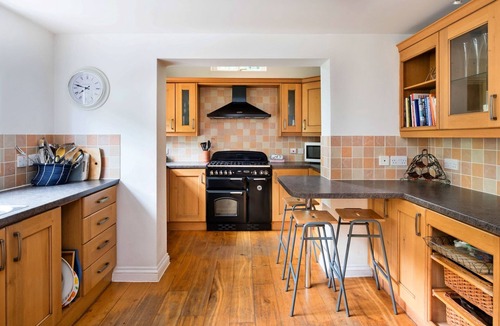 Symonds Yat Apartment | Lodge by River Wye with Private River Access