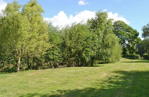 East Dereham Cottage | Lodge Cottage - B6008