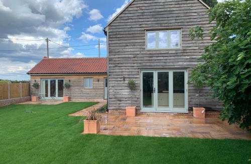 Harwich House | Lodge Cottage