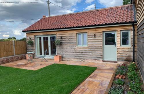 Harwich House | Lodge Cottage