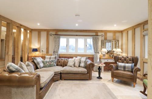 Harwich House | Lodge Cottage