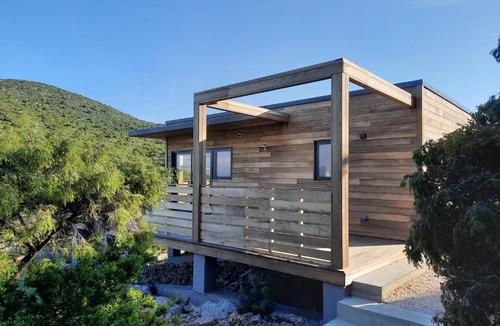 Vingrau House | Lodge d'Œnotourisme avec vue imprenable !