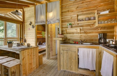 Pierrefitte-sur-Sauldre Cottage | Lodge Forest Camp 6p 3Bdrms *