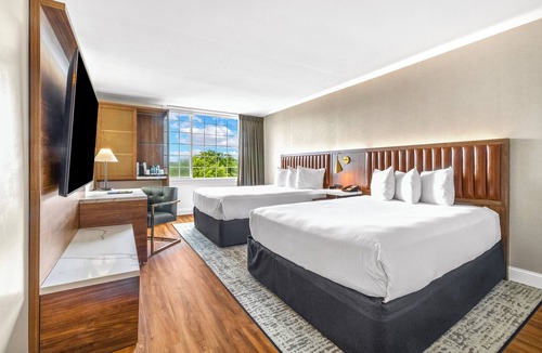 Lake Geneva Resort | Lodge Geneva National