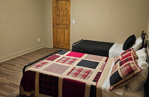 Parrott Cabin | Lodge in Parrott, GA