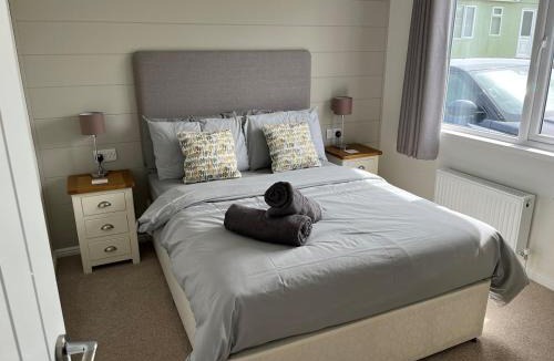 Padstow Ski Chalet | Lodge in St Merryn