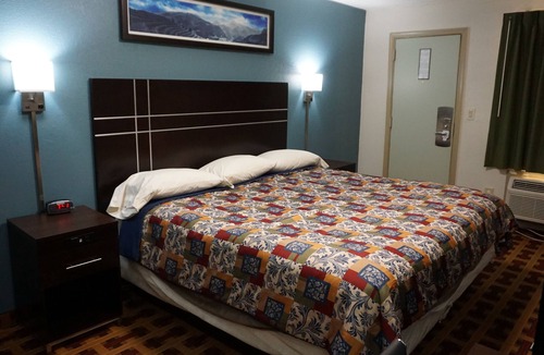 Wrightstown Hotel | Lodge Inn