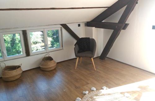 Domessin House | Lodge Jack London