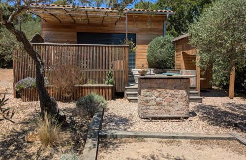 Gareoult House | Lodge Les Oliviers