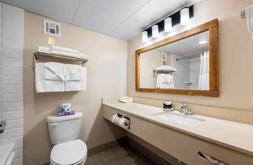 Branson Theater District Hotel | Lodge Of The Ozarks