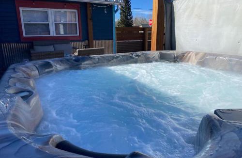 Leadville House | Lodge on Leiter with hot tub!