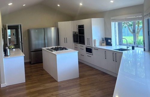 Hastings House | Lodge On St George's