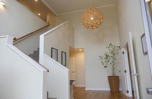 Hastings House | Lodge On St Georges