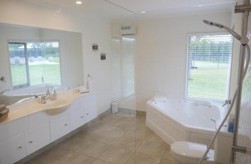 Hastings House | Lodge On St Georges