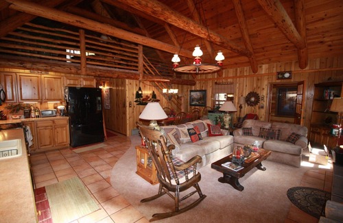 Greer Cabin | Lodge on Wiltbank St