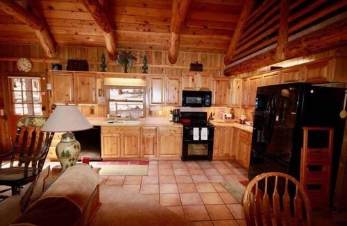 Greer Cabin | Lodge on Wiltbank St
