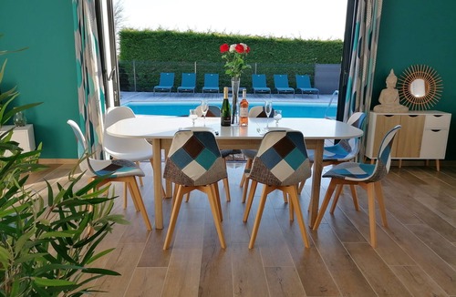 Tamnies Villa | Lodge Private heated pool/Jacuzzi