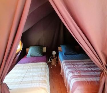 Serignac Other | Lodge Robinson aux Nuits Insolites d'Argoumbat