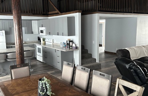 Moorcroft Cabin | Lodge Style Living #6