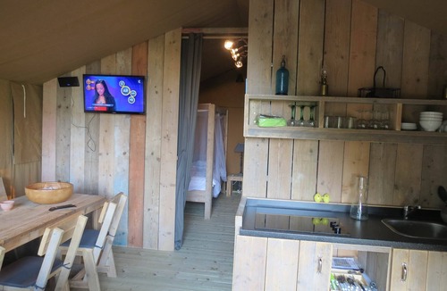 Laure-Minervois Apartment | LODGE TENT SAFARI SYRAH