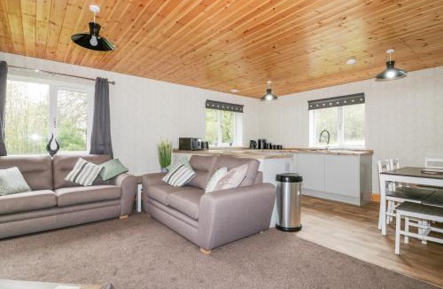 Grampound House | Lodge Three