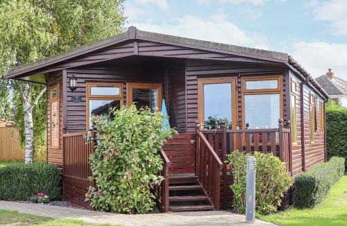 Faversham House | Lodge Two, Country View Park