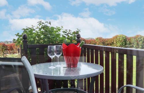 Faversham House | Lodge Two, Country View Park