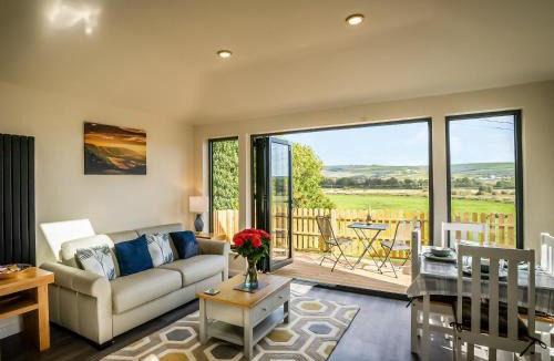 Upper Beeding House | Lodge With A View