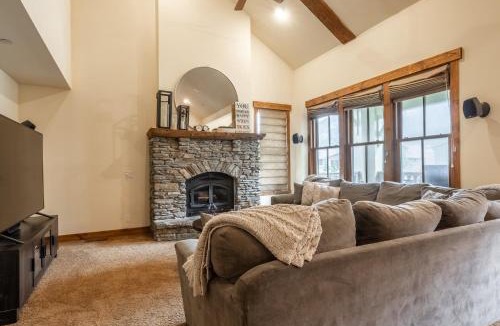 Mammoth Lakes House | Lodges 1156