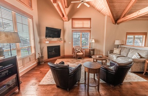 Tolovana Park House | Lodges at Cannon Beach A1