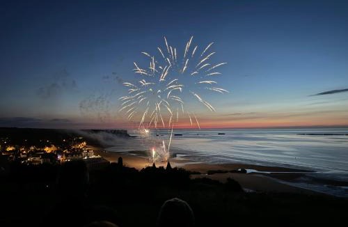 Saint-Come-de-Fresne House | Lodges des Pontons - Cap Ouest - vue mer