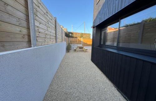 Saint-Come-de-Fresne House | Lodges des Pontons - Cap Ouest - vue mer