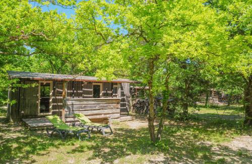 Richerenches Hotel | Lodges en Provence - Ecogîtes & Restaurant insolites