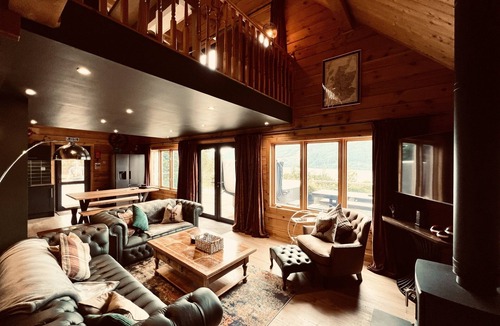 Foyers Cabin | Lodges On Loch Ness