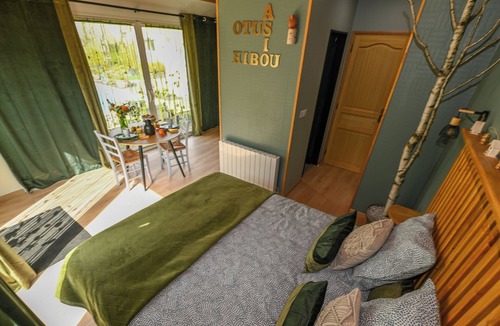 Montreuil Bed & Breakfast | Lodgette Otus