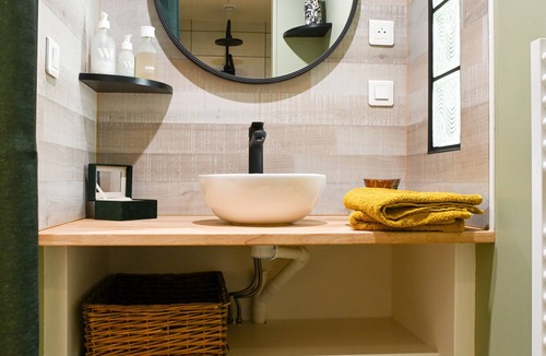 Montreuil Bed & Breakfast | Lodgette Otus