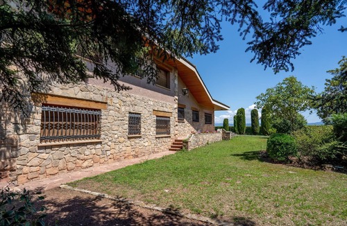 Santpedor Apartment | Lodging Apartments Villa el Racó
