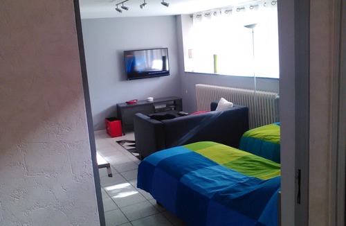 Magny Apartment | Lodging city Beausoleil with Terrace