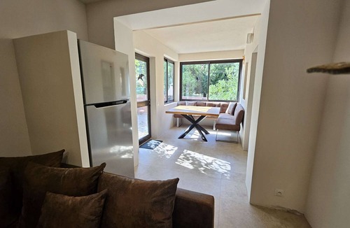 Plage d'Argeles Apartment | Lodging in a pine park with swimming pool-Canigou