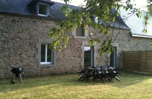 Plescop Cottage | Lodgings in Vannes