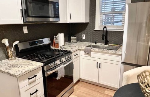 Lodi House | Lodi Lounge