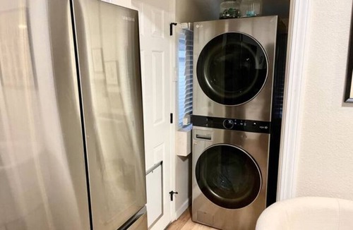 Lodi House | Lodi Lounge