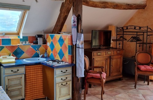 Marcilly Apartment | Loft Normence - romantic getaway for two