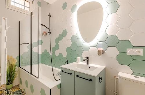 Neuilly-sur-Seine Apartment | Loft à 2 pas des Champs Elysées et de la Défense!