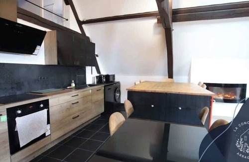 Arras Apartment | Loft à Arras 3 ch 7 personnes hypercentre