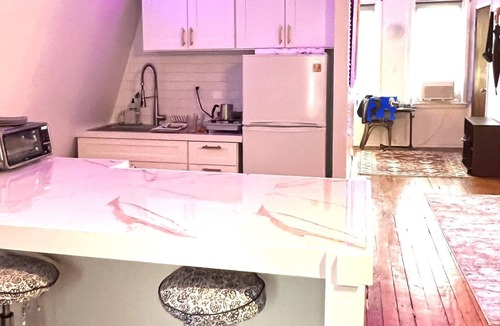 Marion Apartment | Loft 20 minutes to Manhattan